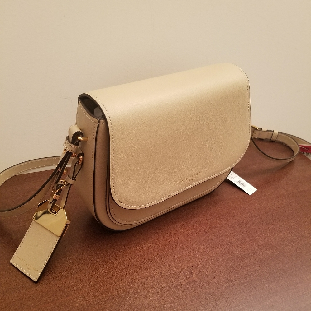 ⚘SALE⚘Gorgeous Marc Jacobs Crossbody